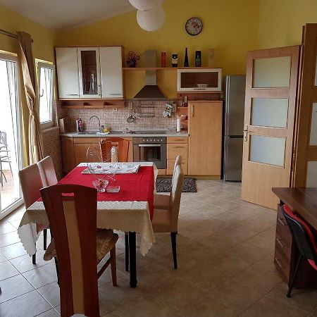 Porodicni Apartman Herceg Novi Ngoại thất bức ảnh