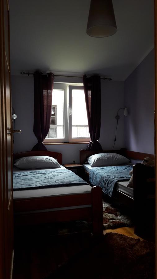 Porodicni Apartman Herceg Novi Ngoại thất bức ảnh